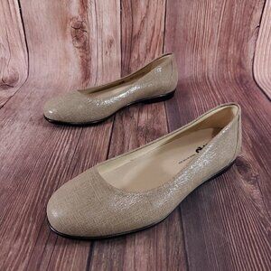 SAS Scenic Womens Size 7.5 M Tan Fog Comfort Slip On Ballet Flats Shoes USA Made
